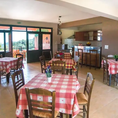 Filippion 2* Mantzavináta