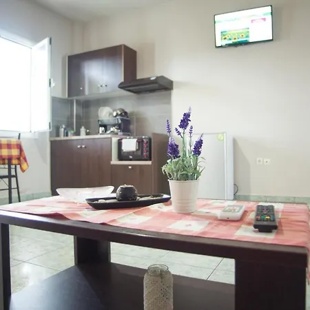 Filippion Hotell Mantzavináta