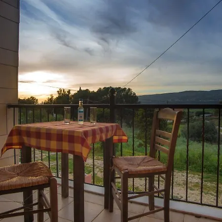 Filippion 2* Mantzavináta