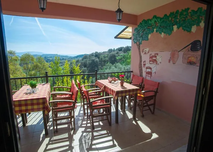 מלון Filippion 2*